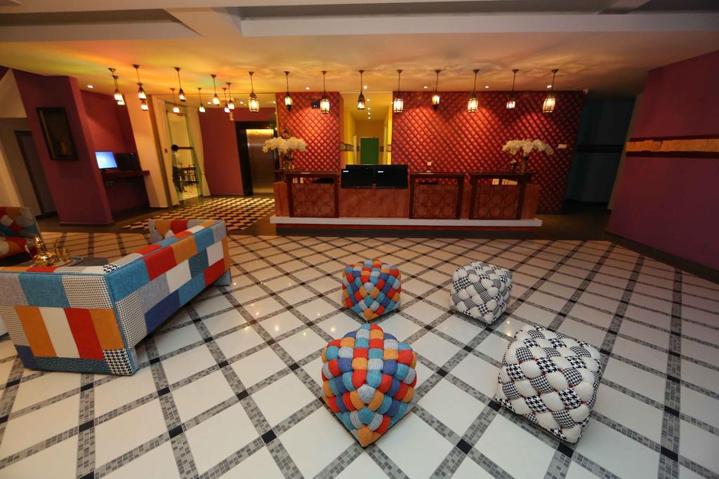 Langit Langi Hotel @ Порт-Диксон Экстерьер фото