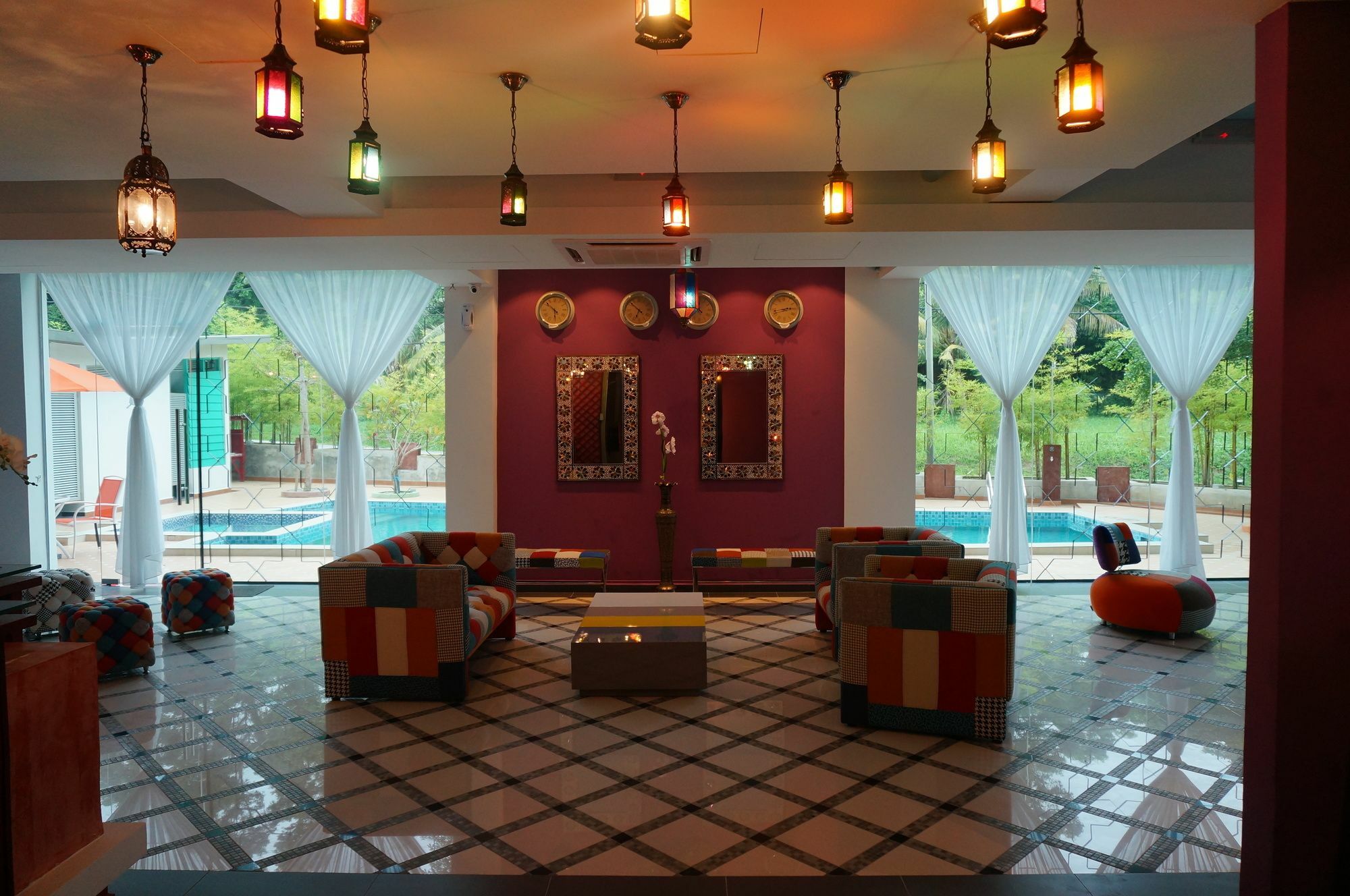 Langit Langi Hotel @ Порт-Диксон Экстерьер фото